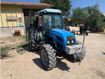 Traktor LANDINI