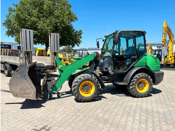 Kolesový nakladač KOMATSU WA70