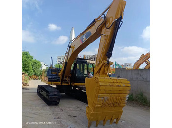 Pásové rýpadlo CATERPILLAR 320D
