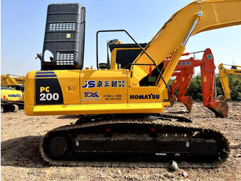 Stavebné stroje KOMATSU PC200-8