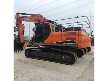 Pásové rýpadlo DOOSAN DX300