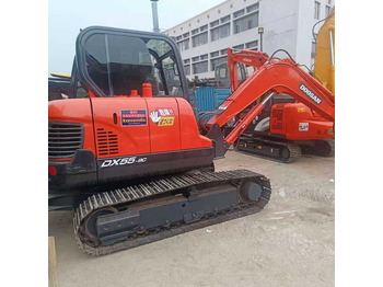 Pásové rýpadlo DOOSAN DX55