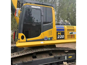 Pásové rýpadlo KOMATSU PC220-8