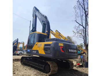Rýpadlo VOLVO EC210