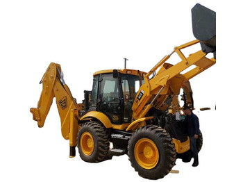 Rýpadlo-nakladač JCB 3CX