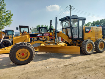 Zrovnávač CATERPILLAR 140H