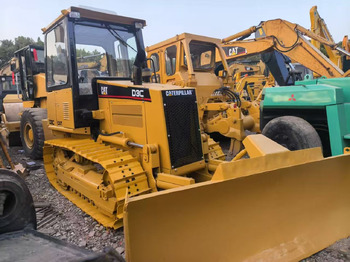 Buldozér CATERPILLAR D3C