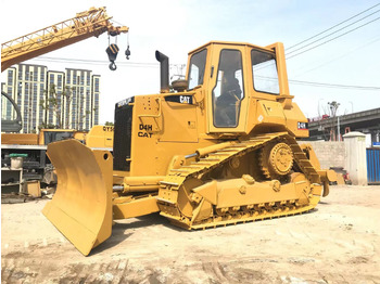 Buldozér CATERPILLAR D4H