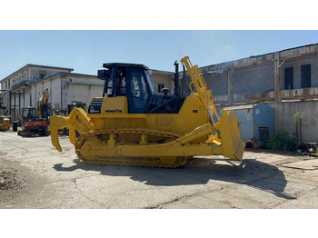 Buldozér KOMATSU D85