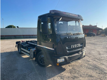 Hákový nosič kontajnerov IVECO EuroCargo 75E
