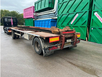 Hákový/ Ramenový nosič přívěs