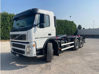 Hákový nosič kontajnerov VOLVO FM9