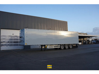 Náves s posuvnou podlahou KRAKER