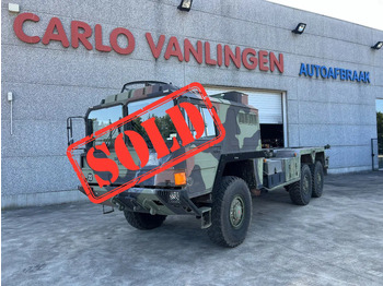 Nákladné auto MAN 25.422