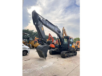 Pásové rýpadlo VOLVO EC210DL