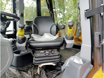 Rýpadlo-nakladač JCB 3CX