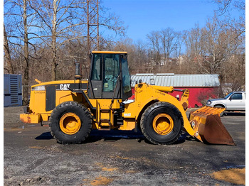 Kolesový nakladač CATERPILLAR 950GC