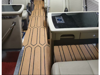 Autokar TOYOTA White Mini Bus Click Here for Discount: obrázok 4