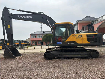 Rýpadlo VOLVO EC240