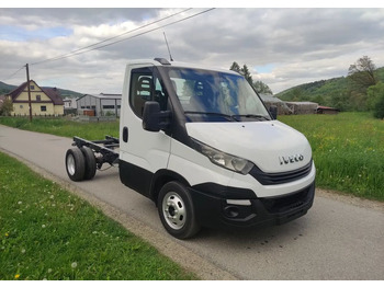 Podvozek s kabinou IVECO Daily 35c14