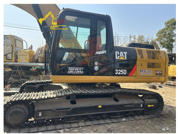 Pásové rýpadlo CATERPILLAR 325