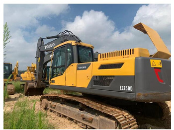Pásové rýpadlo VOLVO EC250