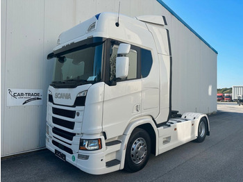 Ťahač Scania R450: obrázok 1