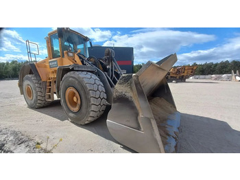 Kolesový nakladač VOLVO L150E
