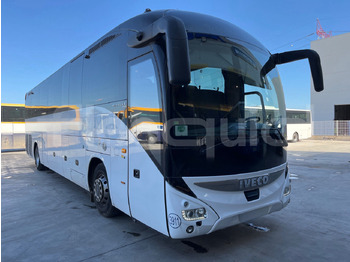 Autokar IVECO Magelys