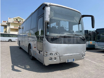 Prímestský autobus TEMSA