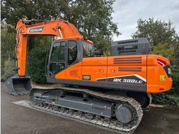 Pásové rýpadlo DEVELON