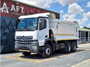 : fotografia v hlavičke