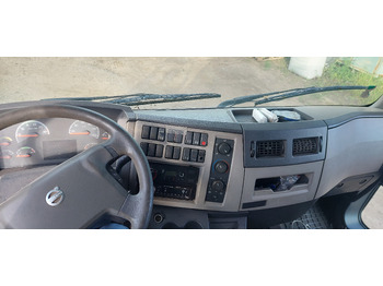 Skříňový nákladní auto VOLVO FL280: obrázok 5