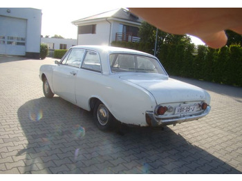 Coupe Ford Taunus: obrázok 3