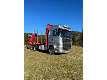 Nákladné vozidlo na prepravu dreva SCANIA R 560