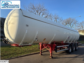 Cisternový náves BURG