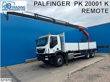 Valníkový/ Plošinový nákladný automobil IVECO Trakker