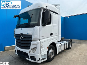 Ťahač MERCEDES-BENZ Actros 1843
