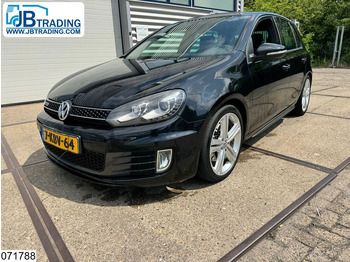 Automobil VOLKSWAGEN
