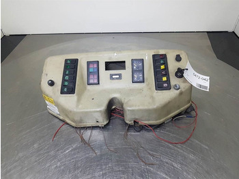 Kabína a interiér AHLMANN