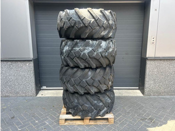 Pneumatiky a disky MANITOU MRT 2145