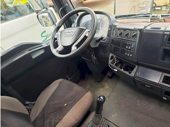 Interior photo 1: Kontejnérový podvozek/ Výměnná nástavba MAN TGM 15.290 4X2 LL Interior photo 1: Kontejnérový podvozek/ Výměnná nástavba MAN TGM 15.290 4X2 LL