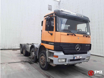 Podvozek s kabinou MERCEDES-BENZ Actros 3240