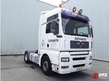 : fotografia v hlavičke