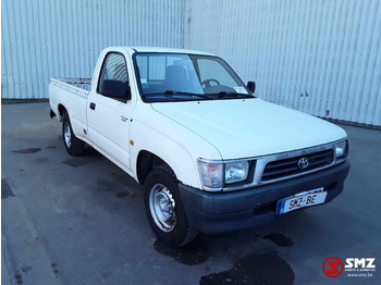 Automobil TOYOTA Hilux