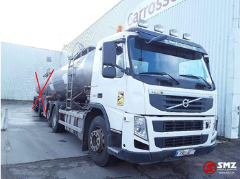 Cisternové vozidlo VOLVO FM