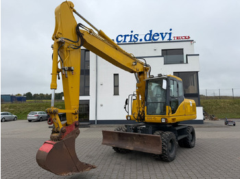 Kolesové rýpadlo KOMATSU PW180