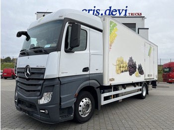 Skříňový nákladní auto MERCEDES-BENZ