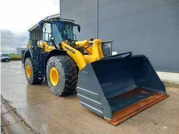 Kolesový nakladač KOMATSU WA480