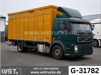 Nákladné auto na prepravu koní VOLVO FM